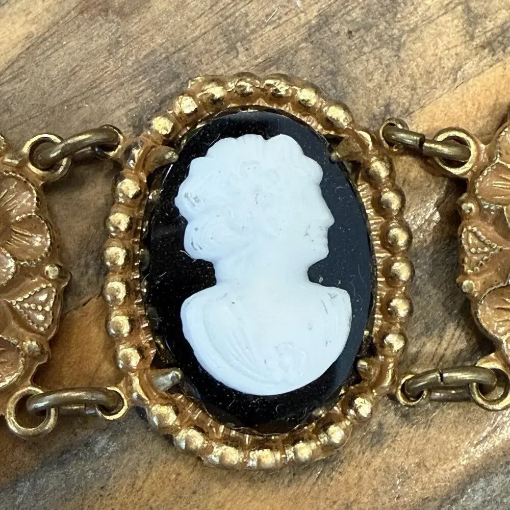 Vintage Victorian Revival Black & White Cameo Flower Panel Link Bracelet 8”